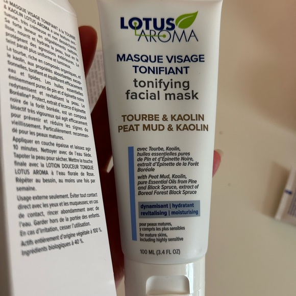 NWT Lotus Aroma brightening mask 100ml - Picture 8 of 9